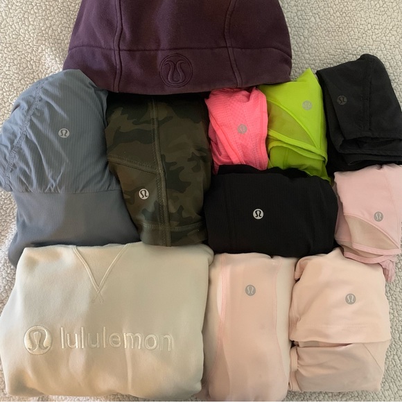 LULULEMON 🎀 - Picture 9 of 11